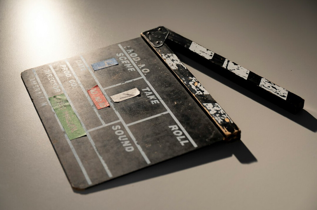 clues on investigation board
